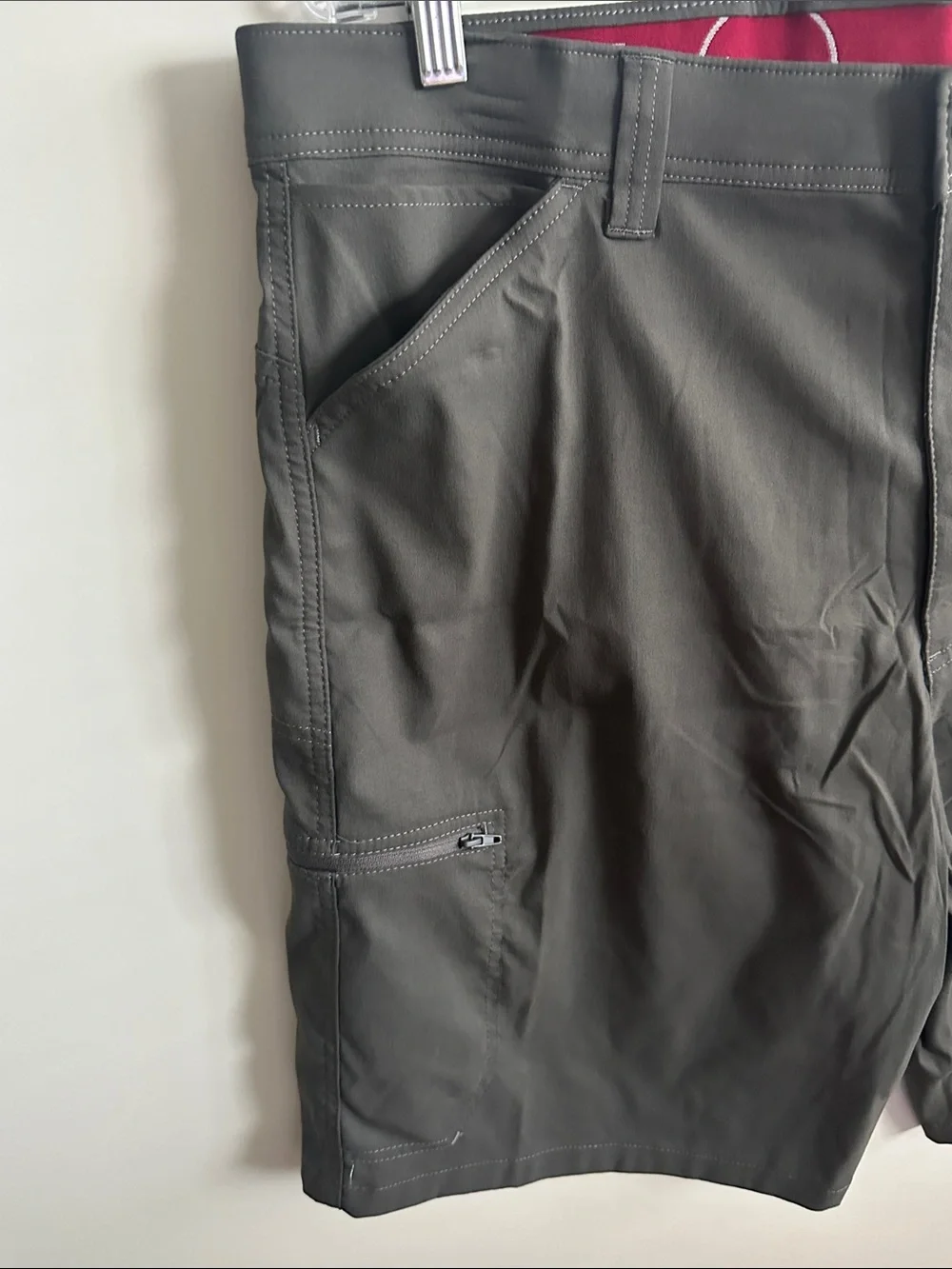 Wrangler® Men's Outdoor Performance Zip Cargo Short 38